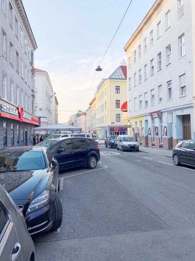 "Be My Guest" Near Metro Station! Viena Exterior foto