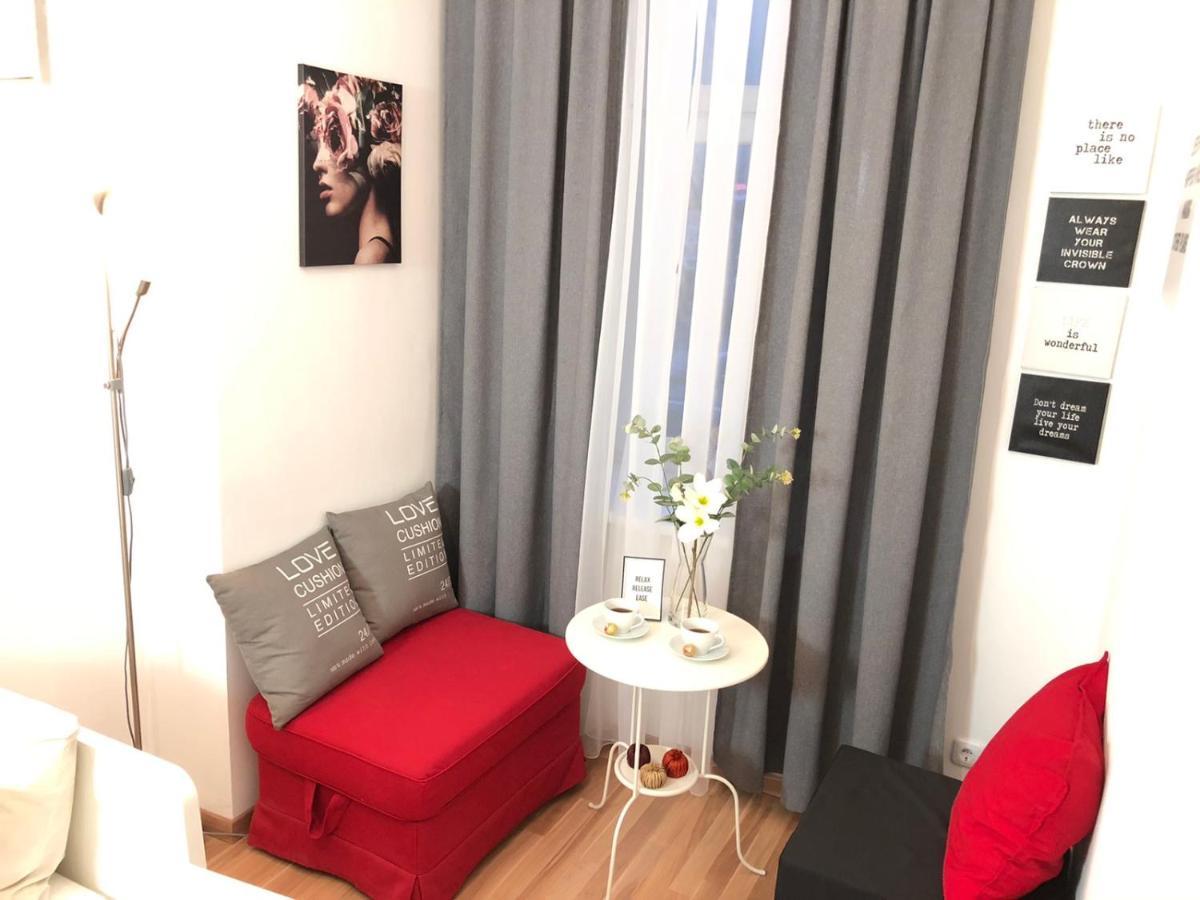 "Be My Guest" Near Metro Station! Viena Exterior foto