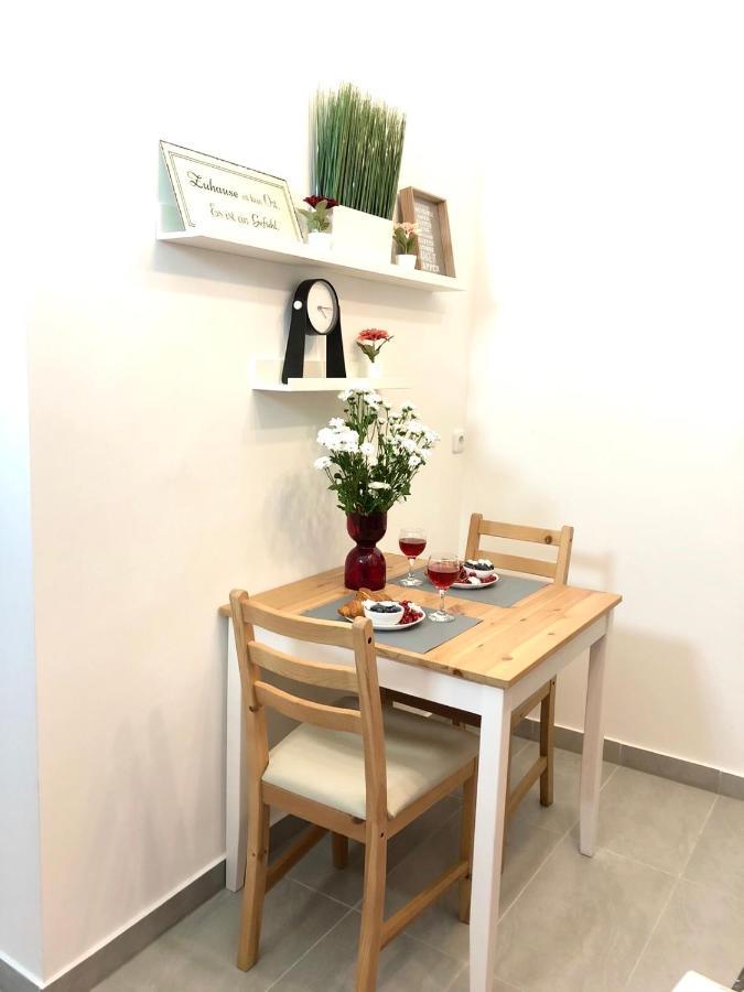 "Be My Guest" Near Metro Station! Viena Exterior foto